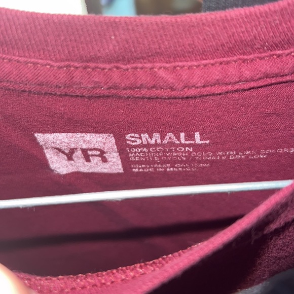 Young and Reckless t shirt - Picture 2 of 3